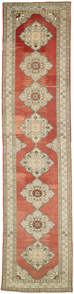 5 x 19 Vintage Turkish Oushak Runner 52170