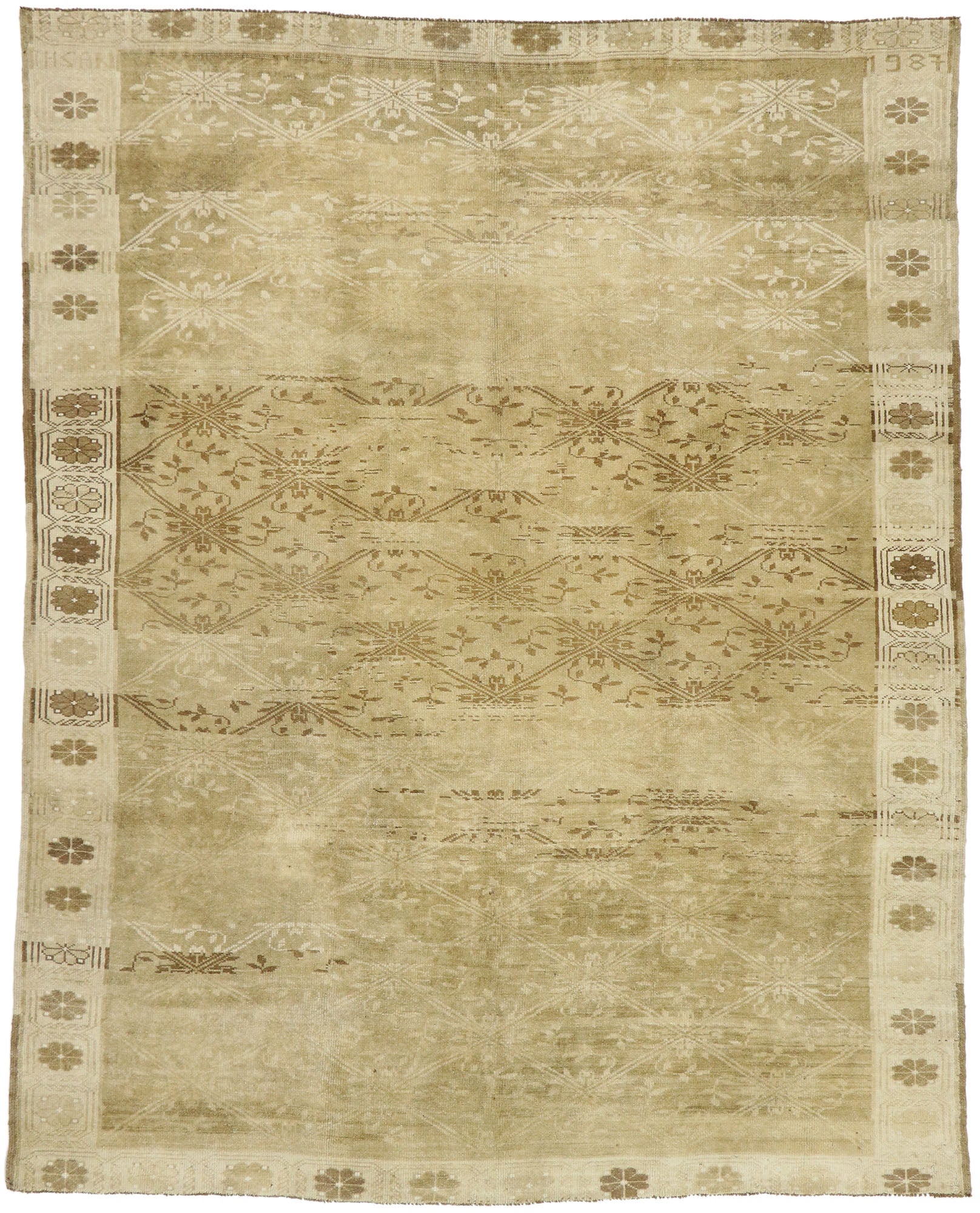 8 x 10 Vintage Oushak Rug 52302