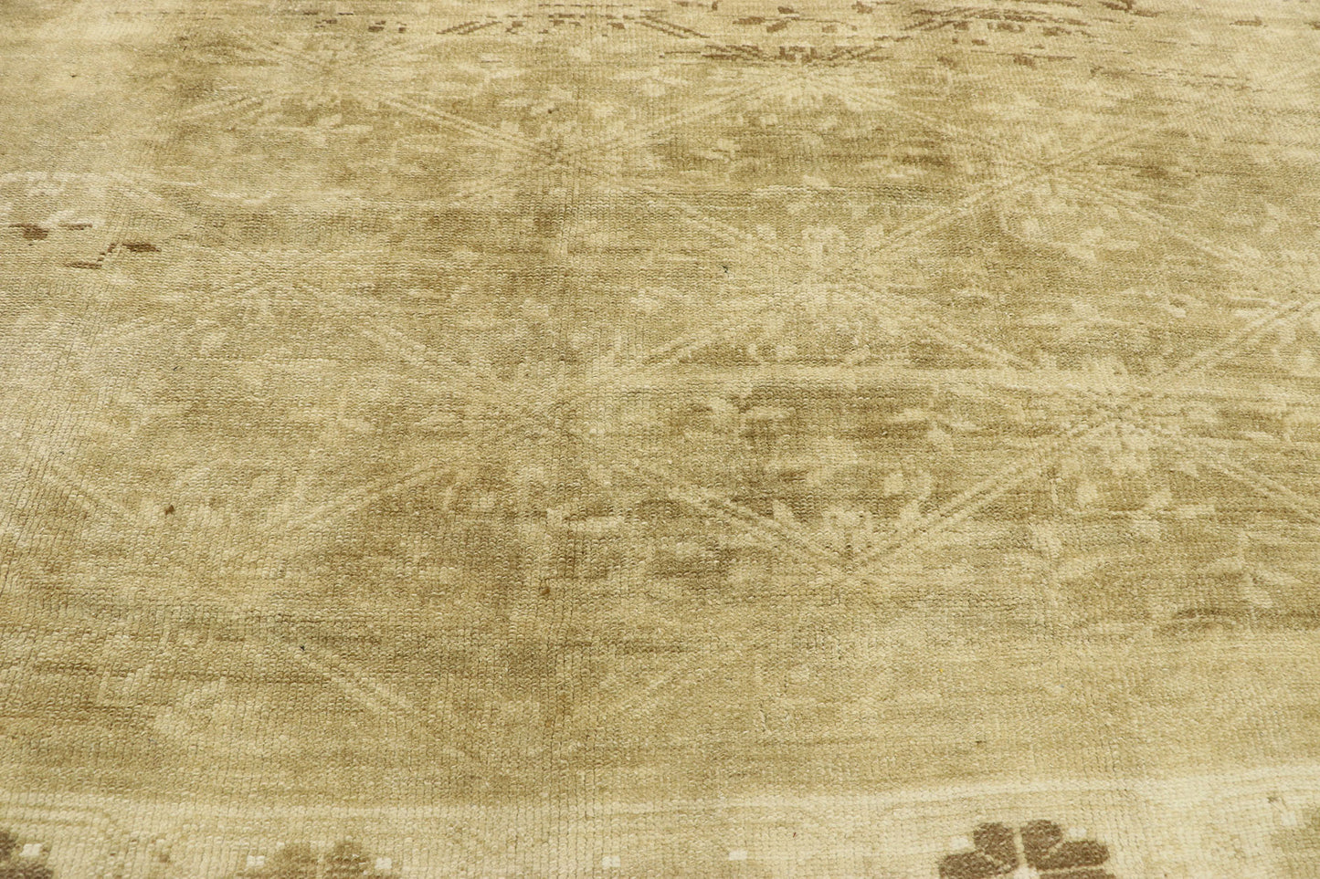 8 x 10 Vintage Oushak Rug 52302
