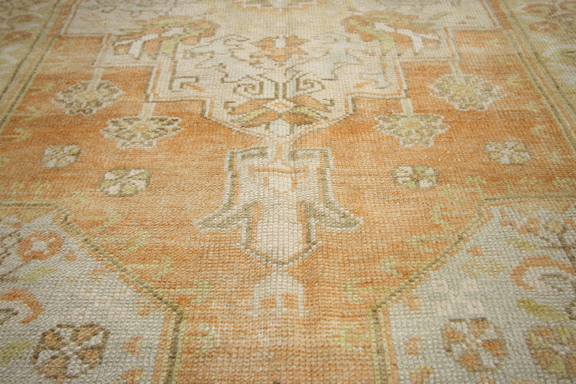 4 x 8 Vintage Oushak Rug 52307