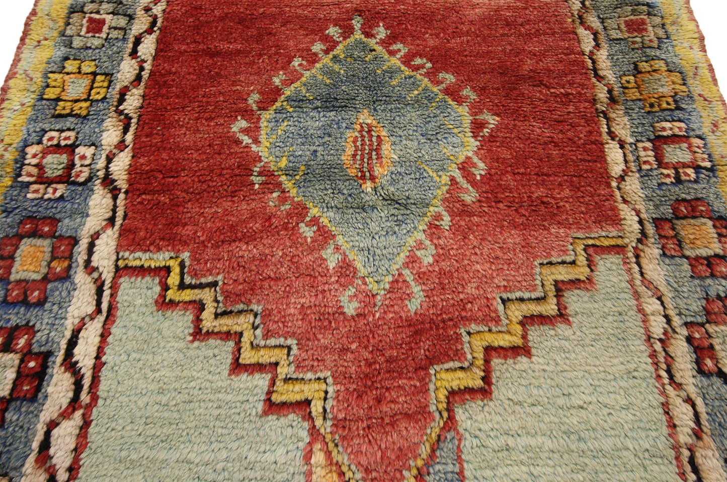 4 x 5 Vintage Turkish Oushak Rug 52409