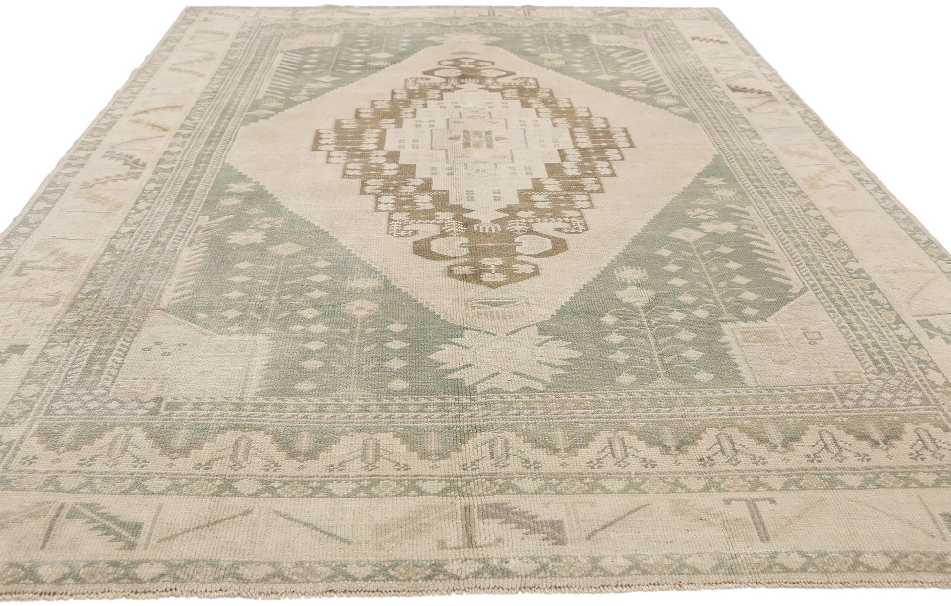 6 x 8 Vintage Oushak Rug 52439