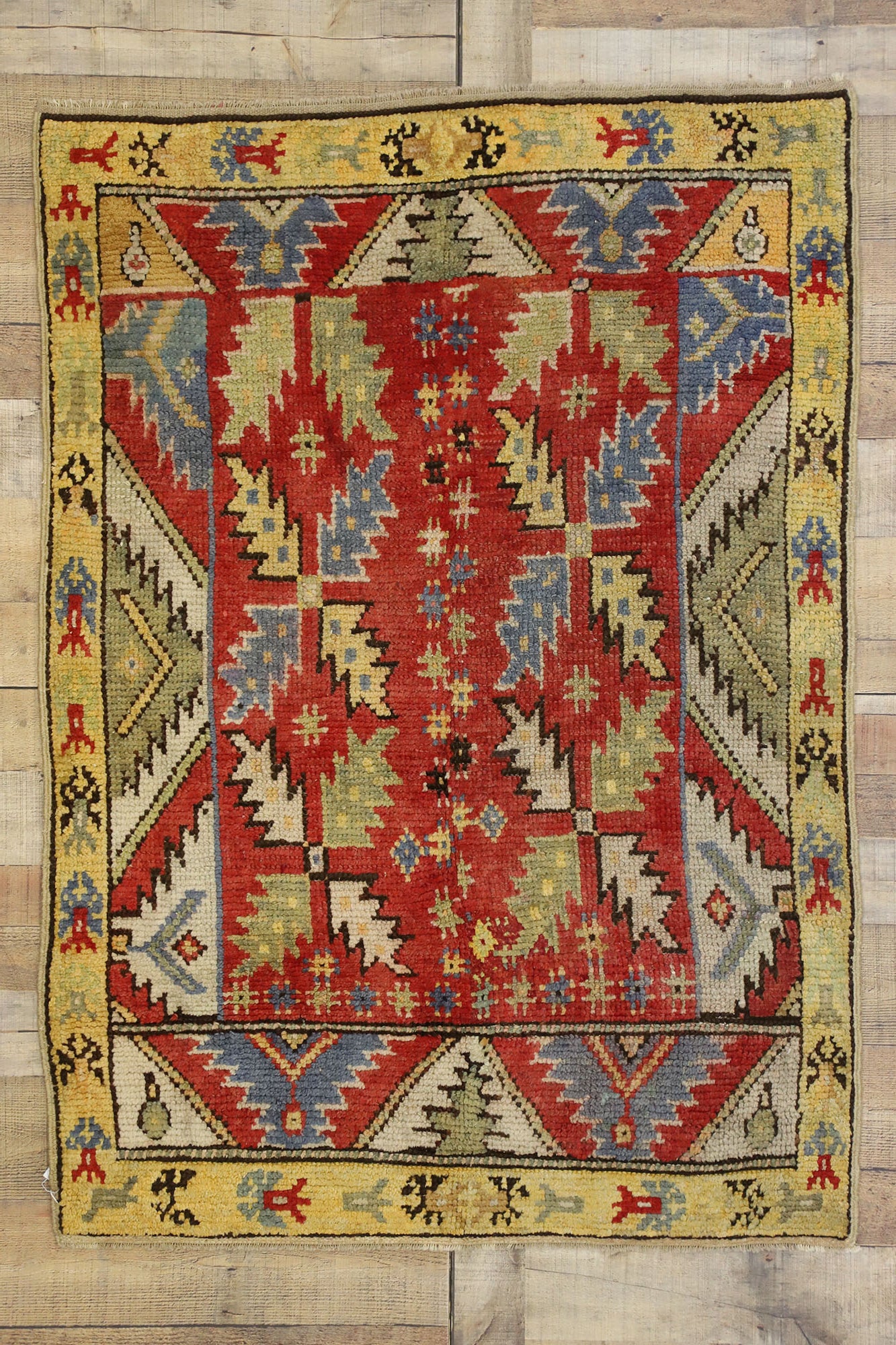 4 x 5 Antique Oushak Rug 52445