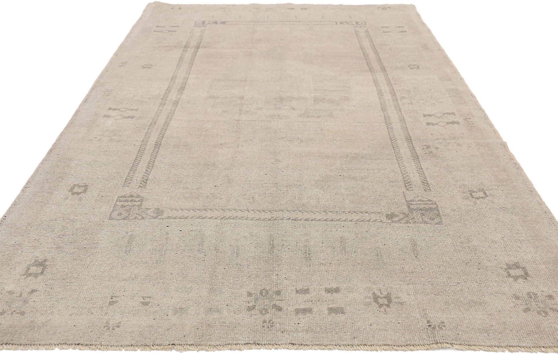 4 x 8 Vintage Turkish Oushak Rug 52461