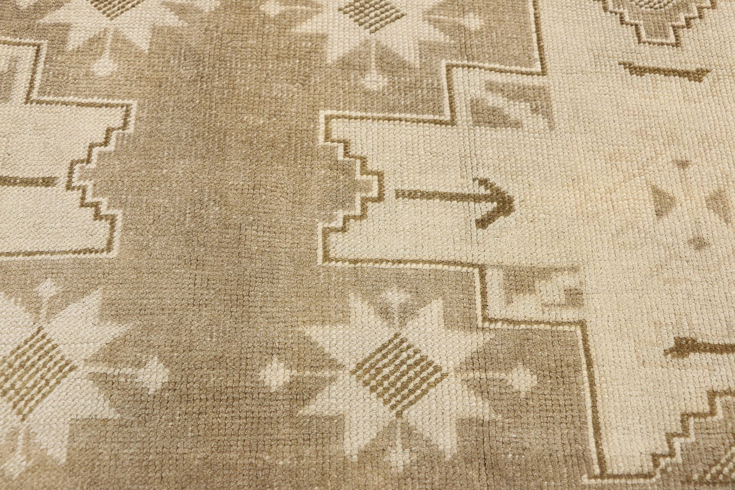 5 x 7 Vintage Oushak Rug 52464