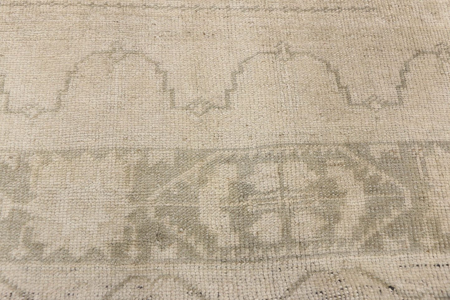 4 x 6 Vintage Oushak Rug 52481