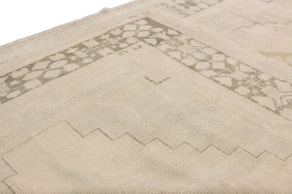 5 x 8 Vintage Turkish Oushak Rug 52483