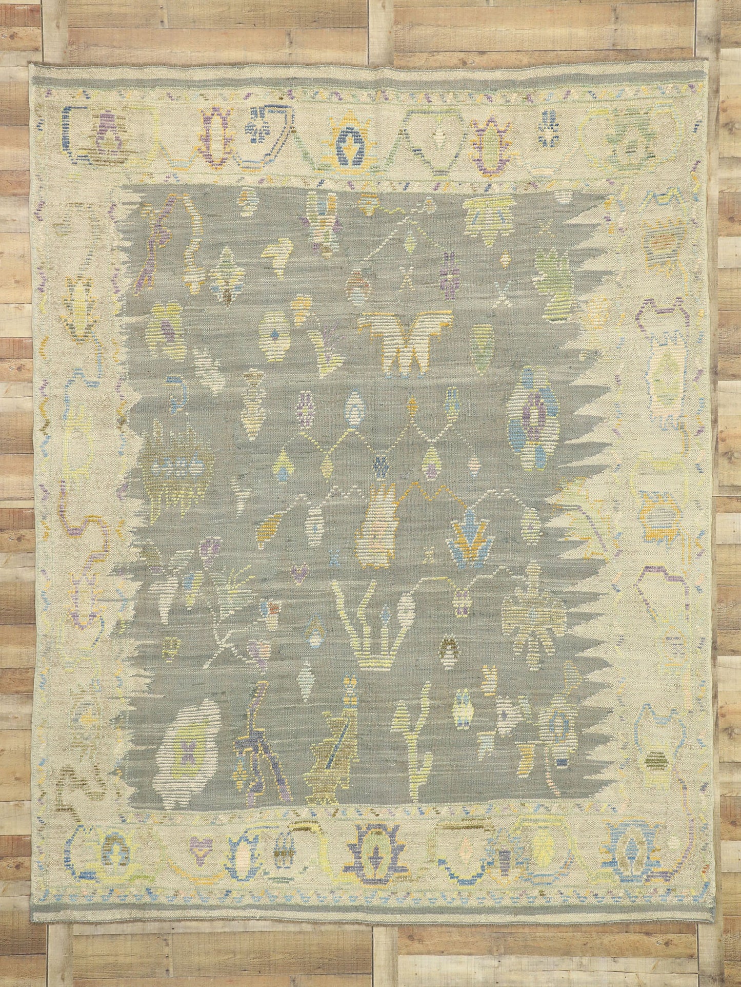 8 x 11 Colorful Oushak High-Low Rug 52527