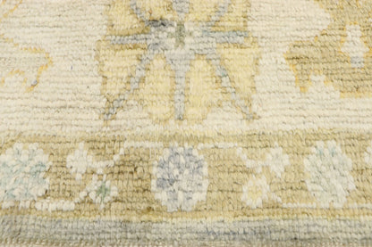 8 x 8 Colorful Oushak Rug 52544