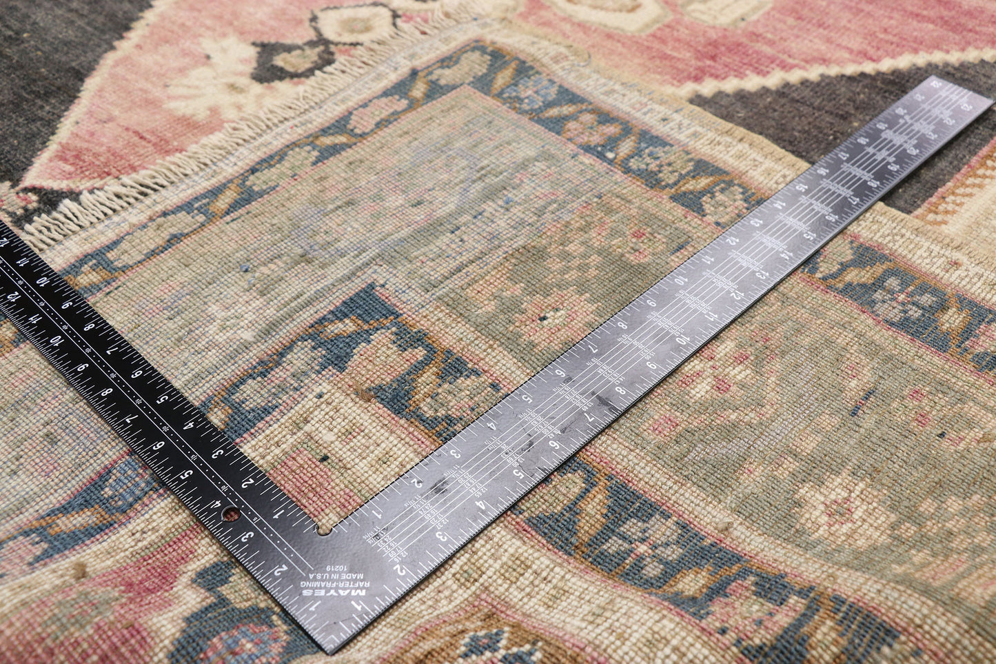 6 x 8 Vintage Turkish Oushak Rug 52549