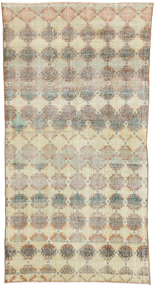 5 x 10 Vintage Distressed Sivas Rug 52560