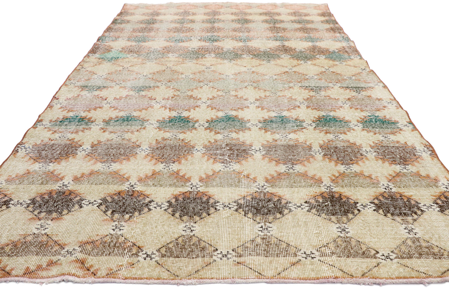 5 x 10 Vintage Distressed Sivas Rug 52560