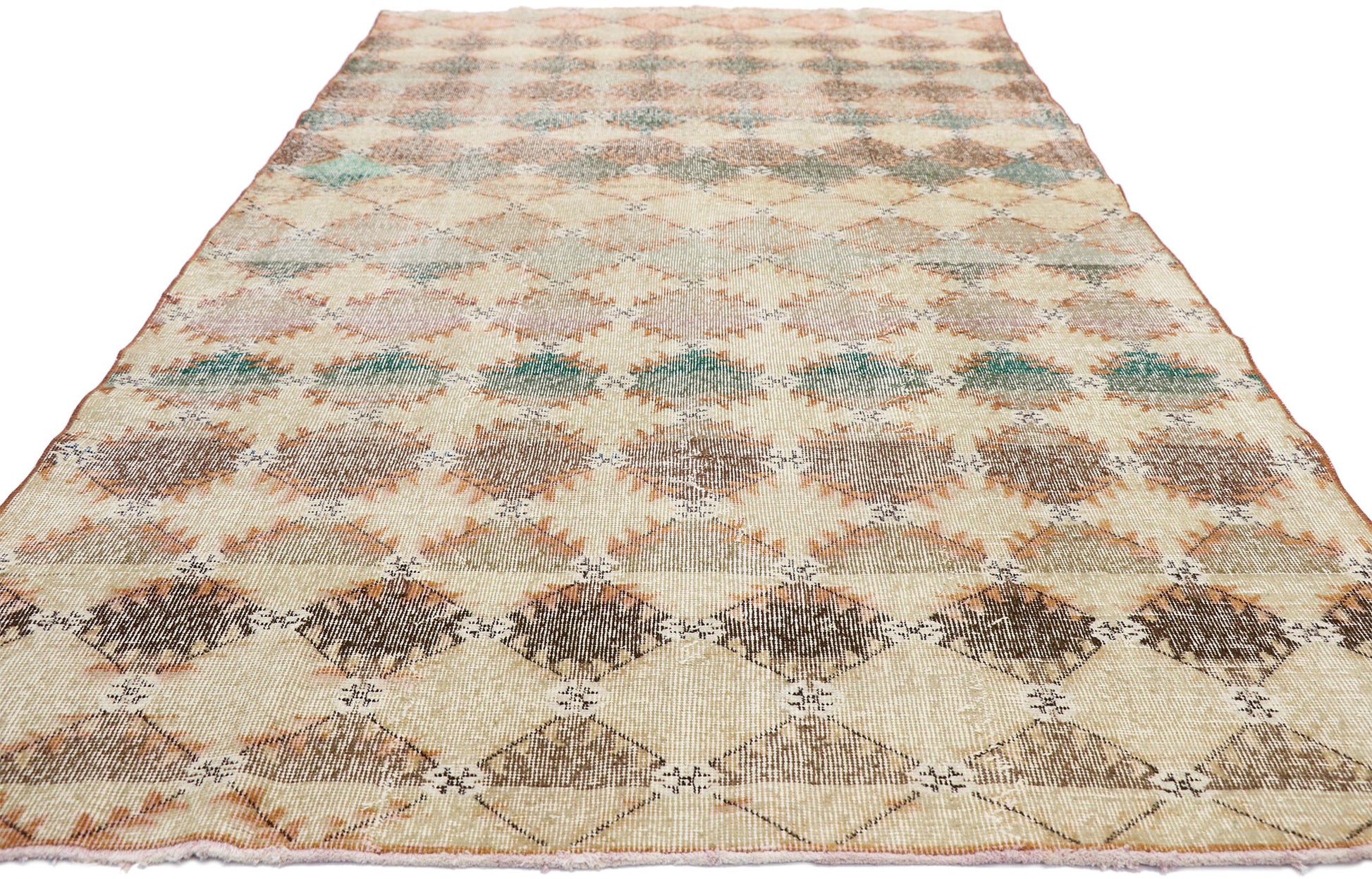5 x 10 Vintage Distressed Sivas Rug 52560