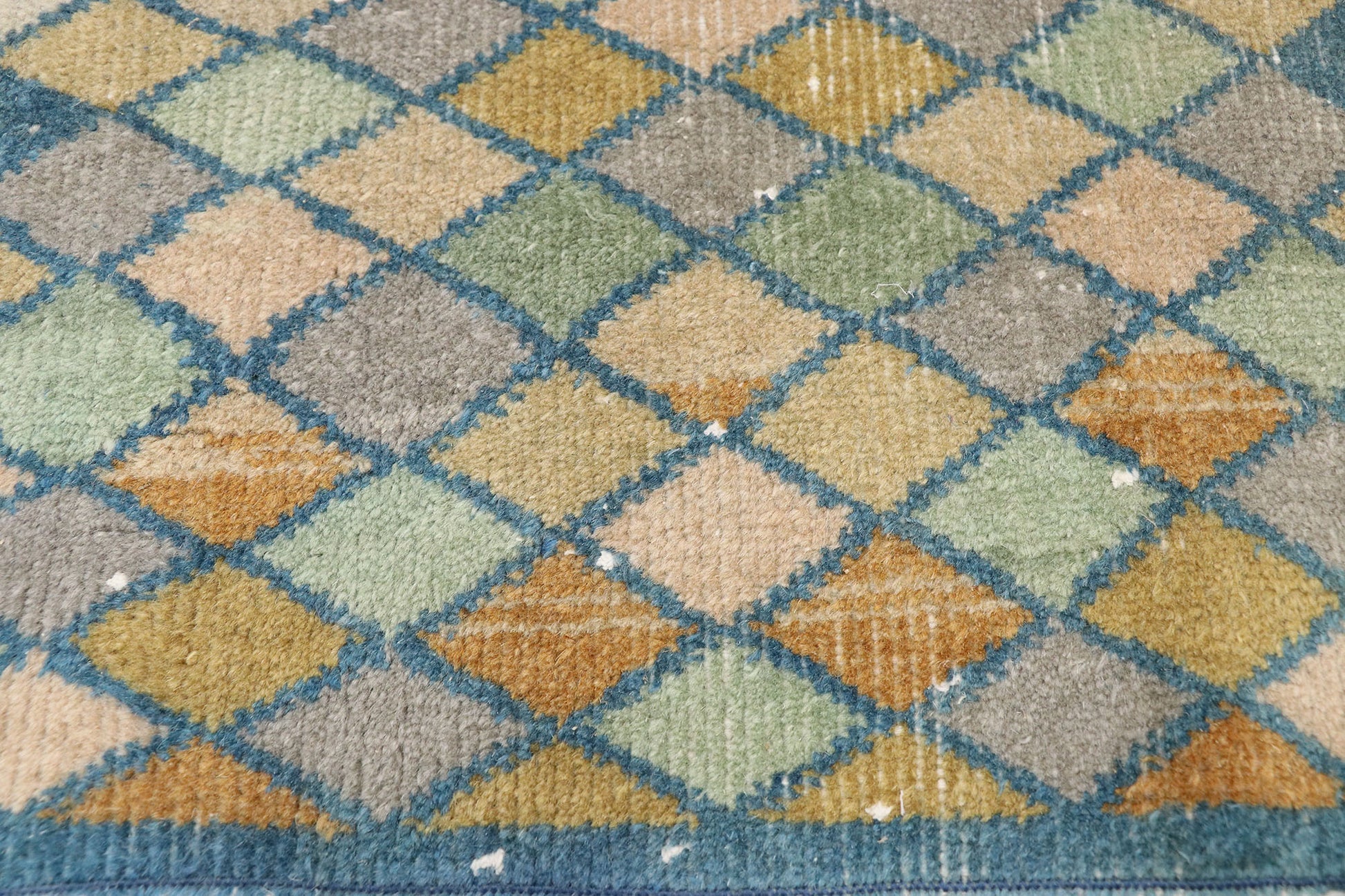 7 x 9 Zeki Muren Vintage Turkish Sivas Rug 52571
