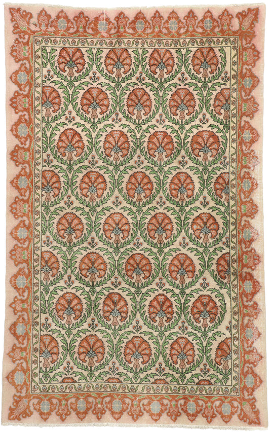 7 x 11 Vintage Sivas Rug 52577
