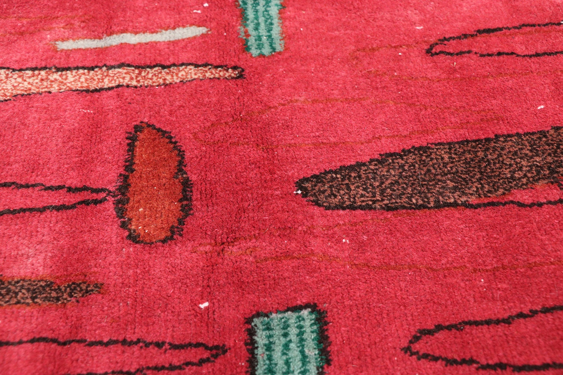 7 x 10 Zeki Muren Vintage Sivas Rug 52592
