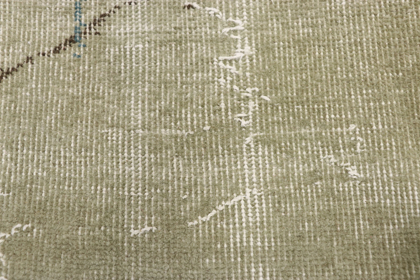 6 x 10 Zeki Muren Vintage Sivas Rug 52603