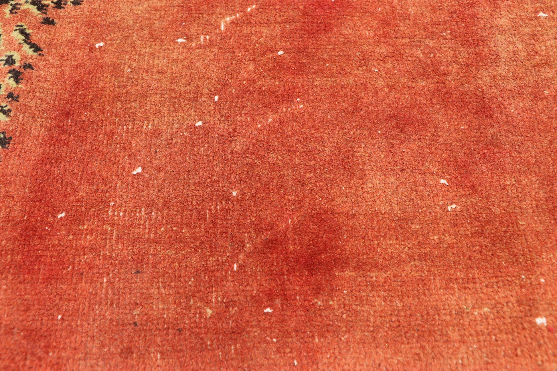 7 x 10 Zeki Muren Vintage Sivas Rug 52609