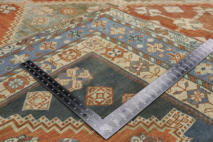 7 x 9 Antique Persian Shiraz Rug 52618