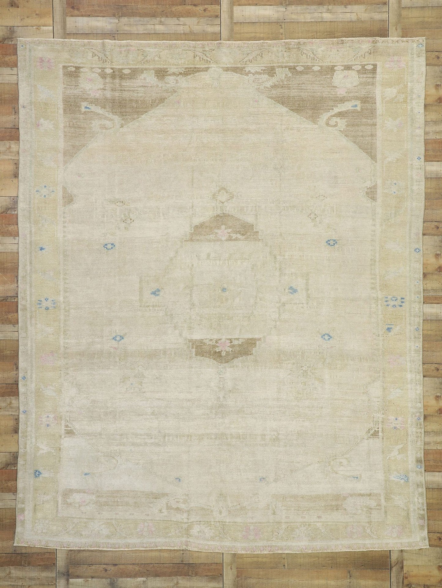10 x 12 Vintage Oushak Rug 52633