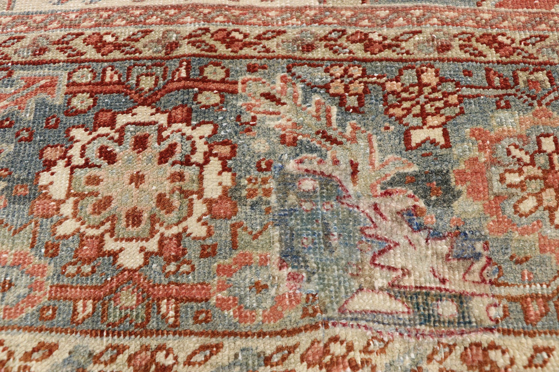 10 x 13 Antique Persian Heriz Rug 52635