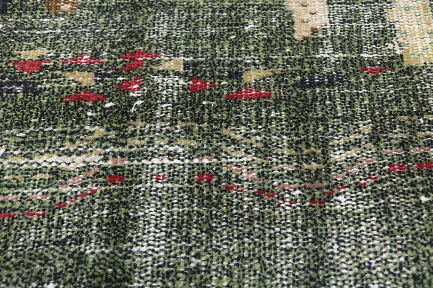 6 x 9 Zeki Muren Vintage Turkish Sivas Rug 52654