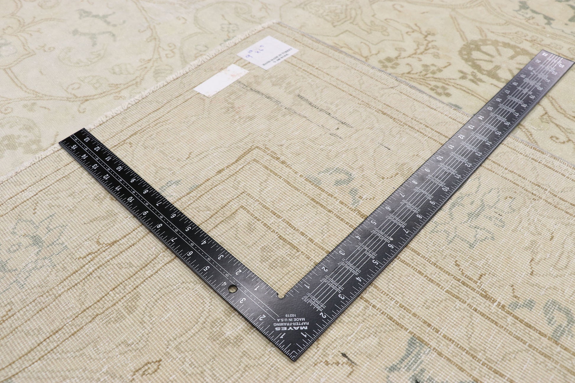 6 x 10 Vintage Sivas Rug 52659