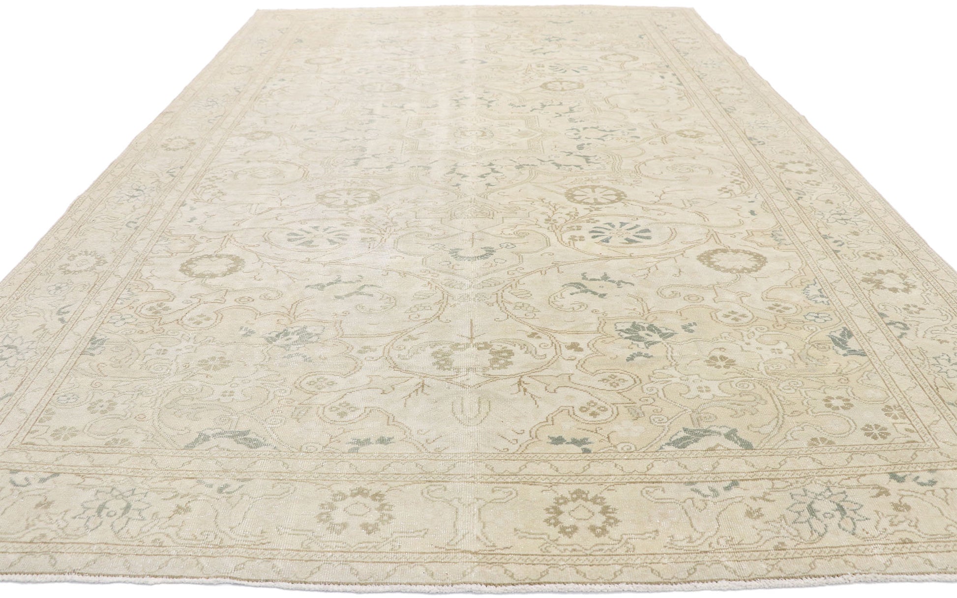 6 x 10 Vintage Sivas Rug 52659