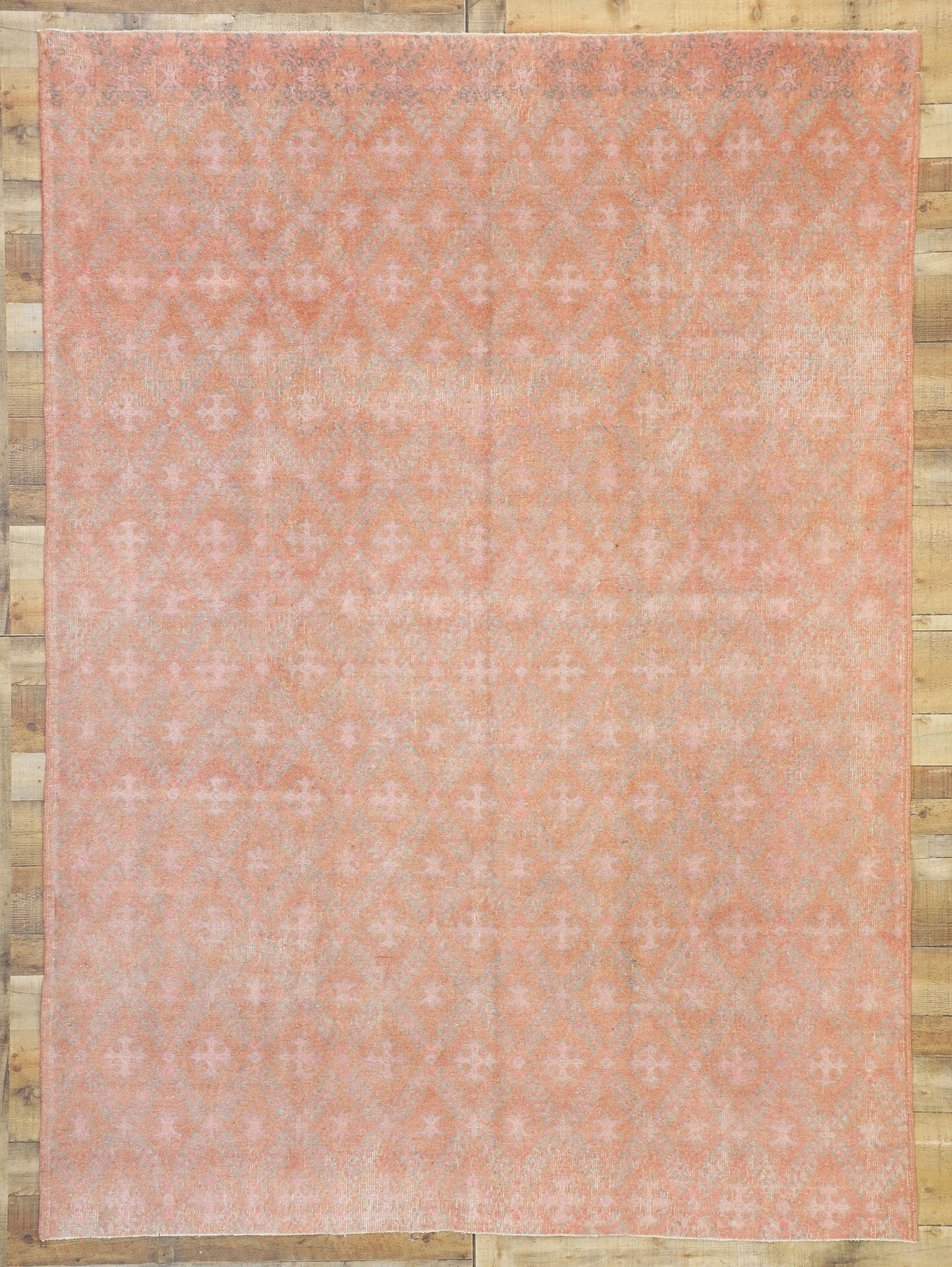 7 x 10 Vintage Sivas Rug 52660