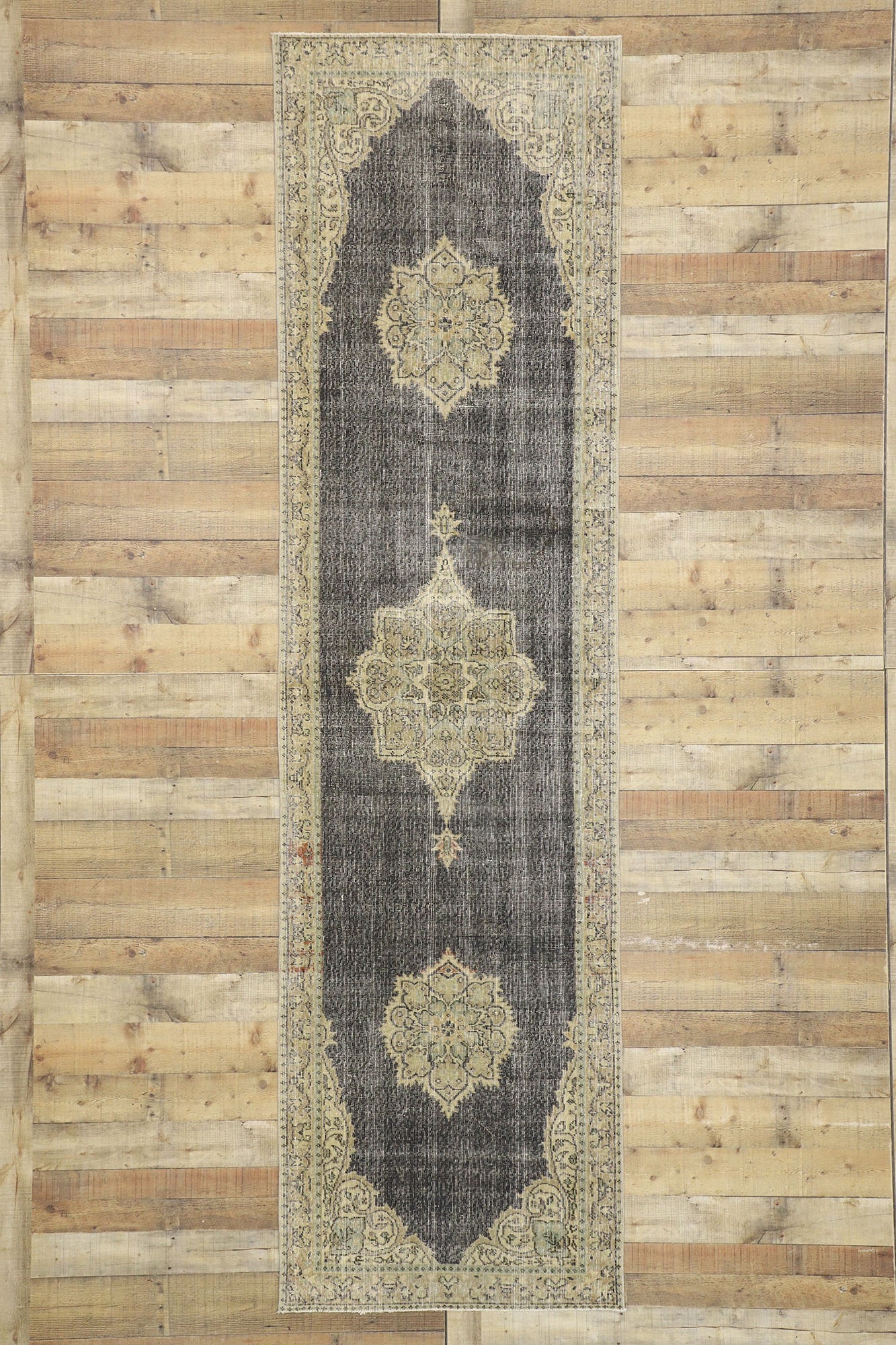 3 x 11 Vintage Sivas Runner 52661