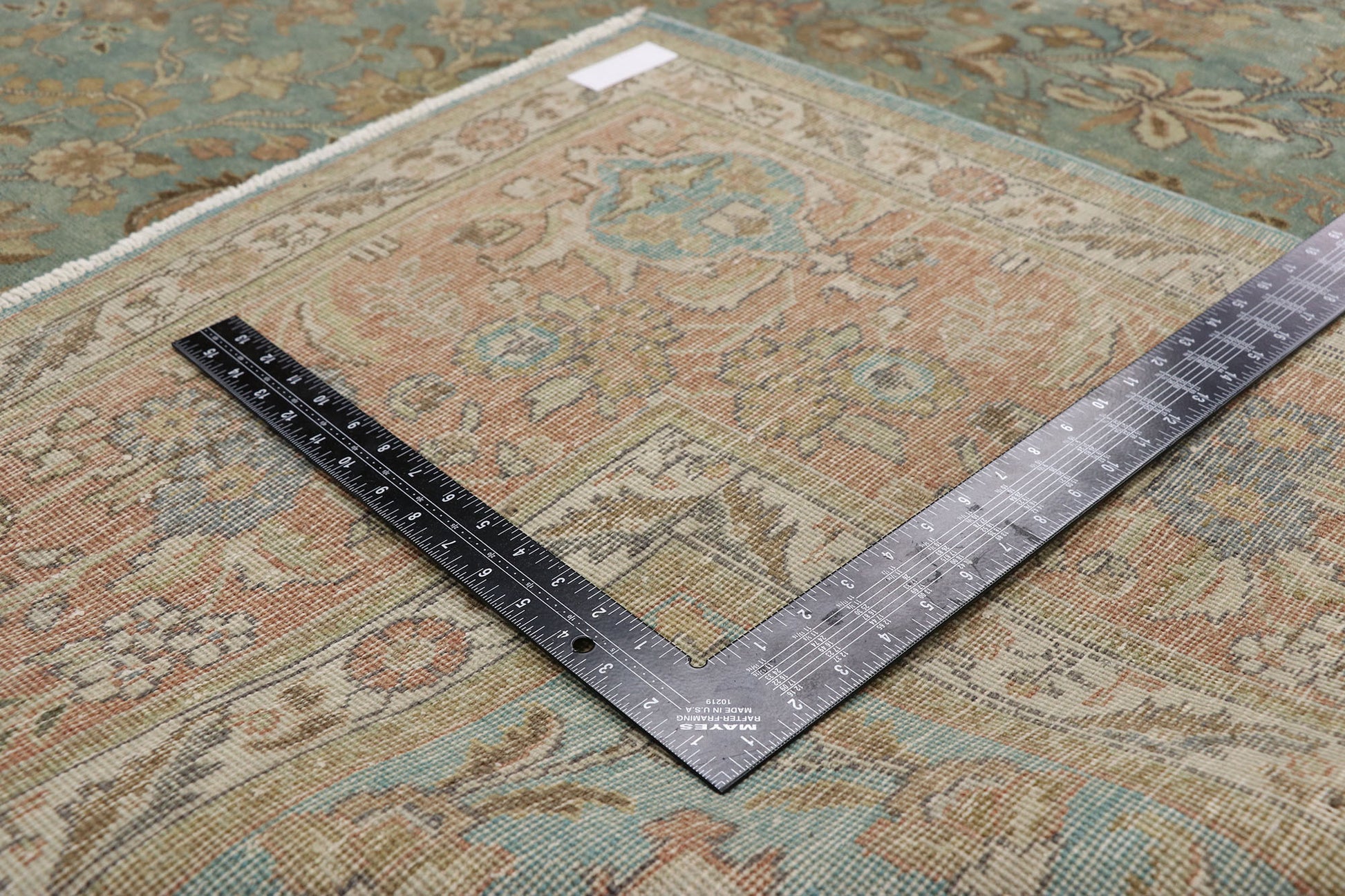 10 x 13 Vintage Persian Tabriz Rug 52664