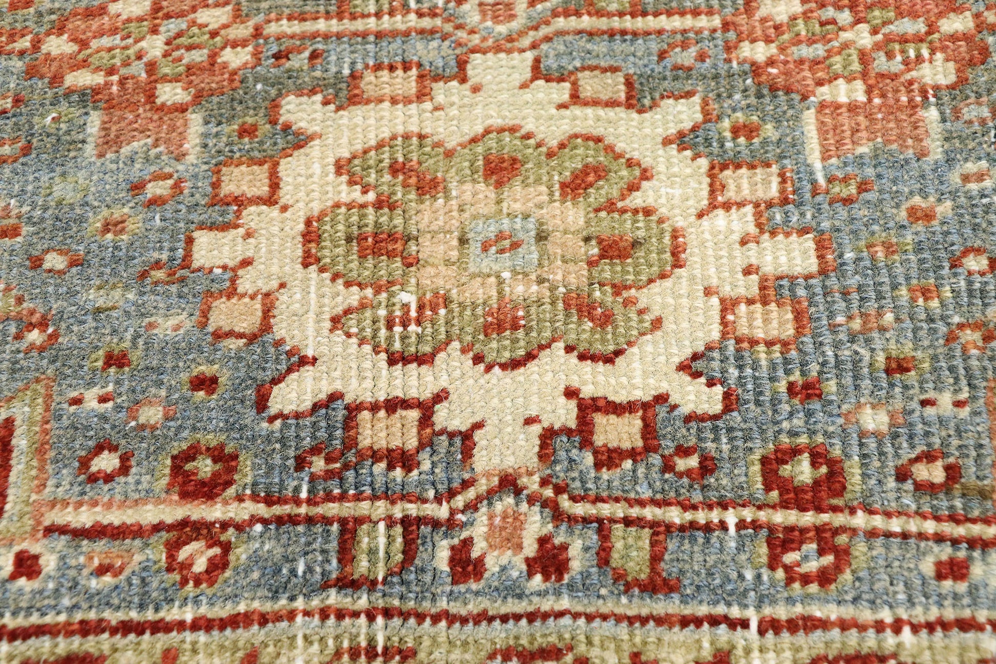 8 x 11 Antique Persian Heriz Rug 52670