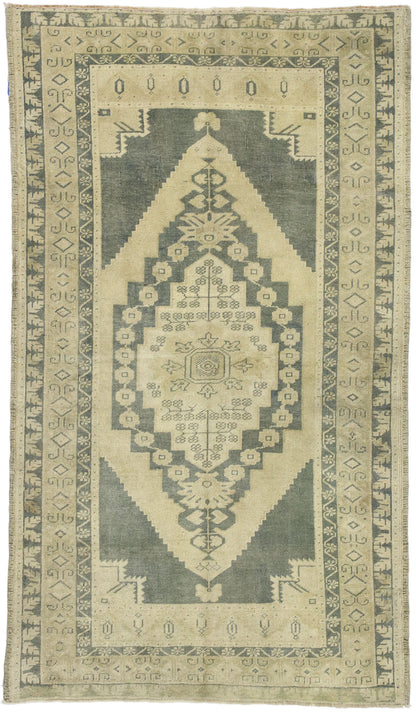 4 x 6 Vintage Oushak Rug 52672