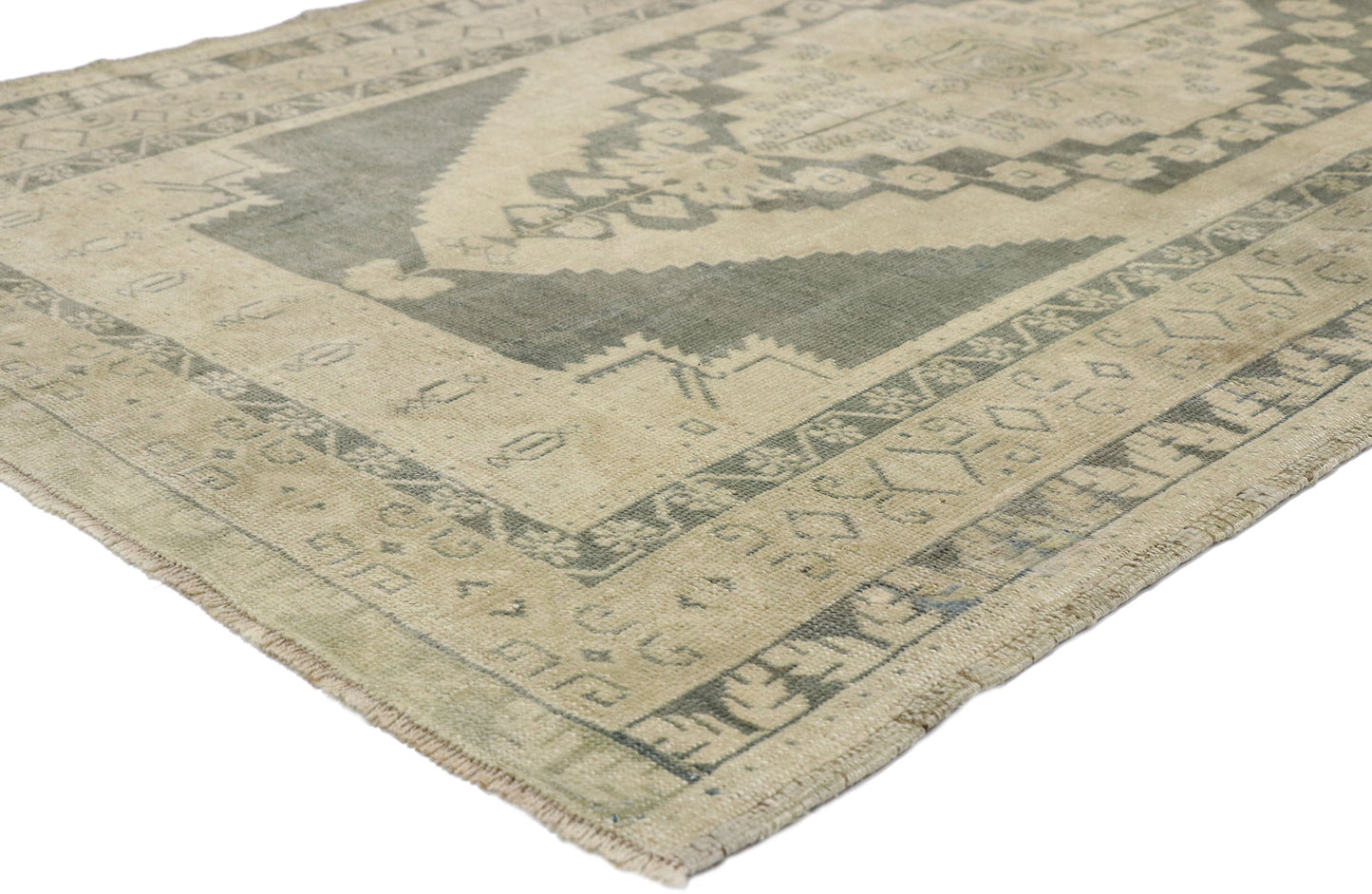 4 x 6 Vintage Oushak Rug 52672