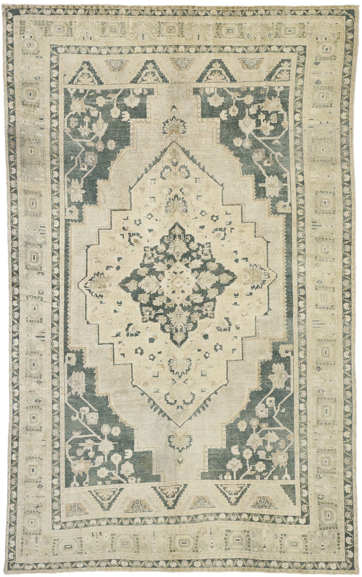 6 x 10 Vintage Oushak Rug 52673