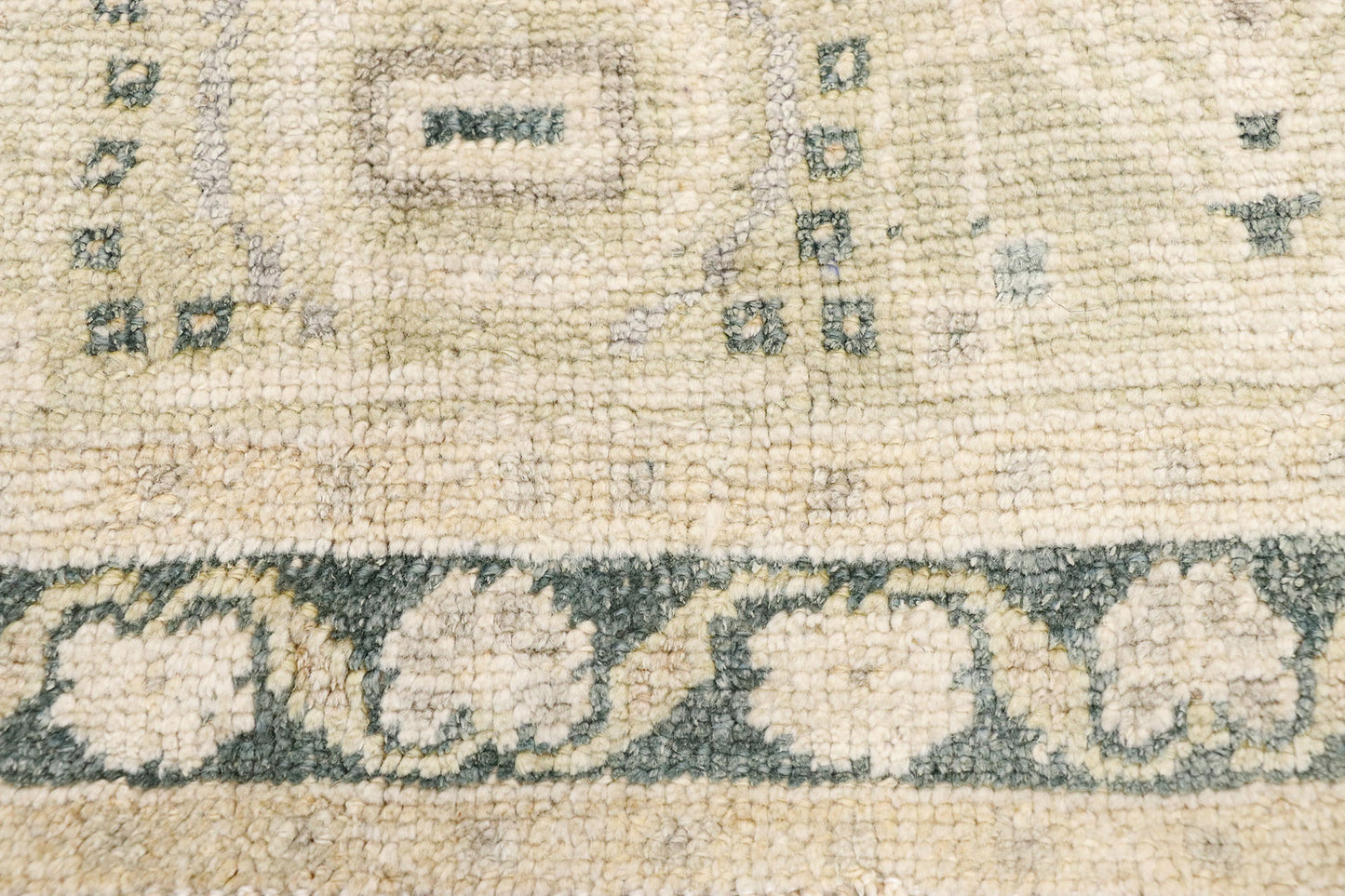 6 x 10 Vintage Oushak Rug 52673