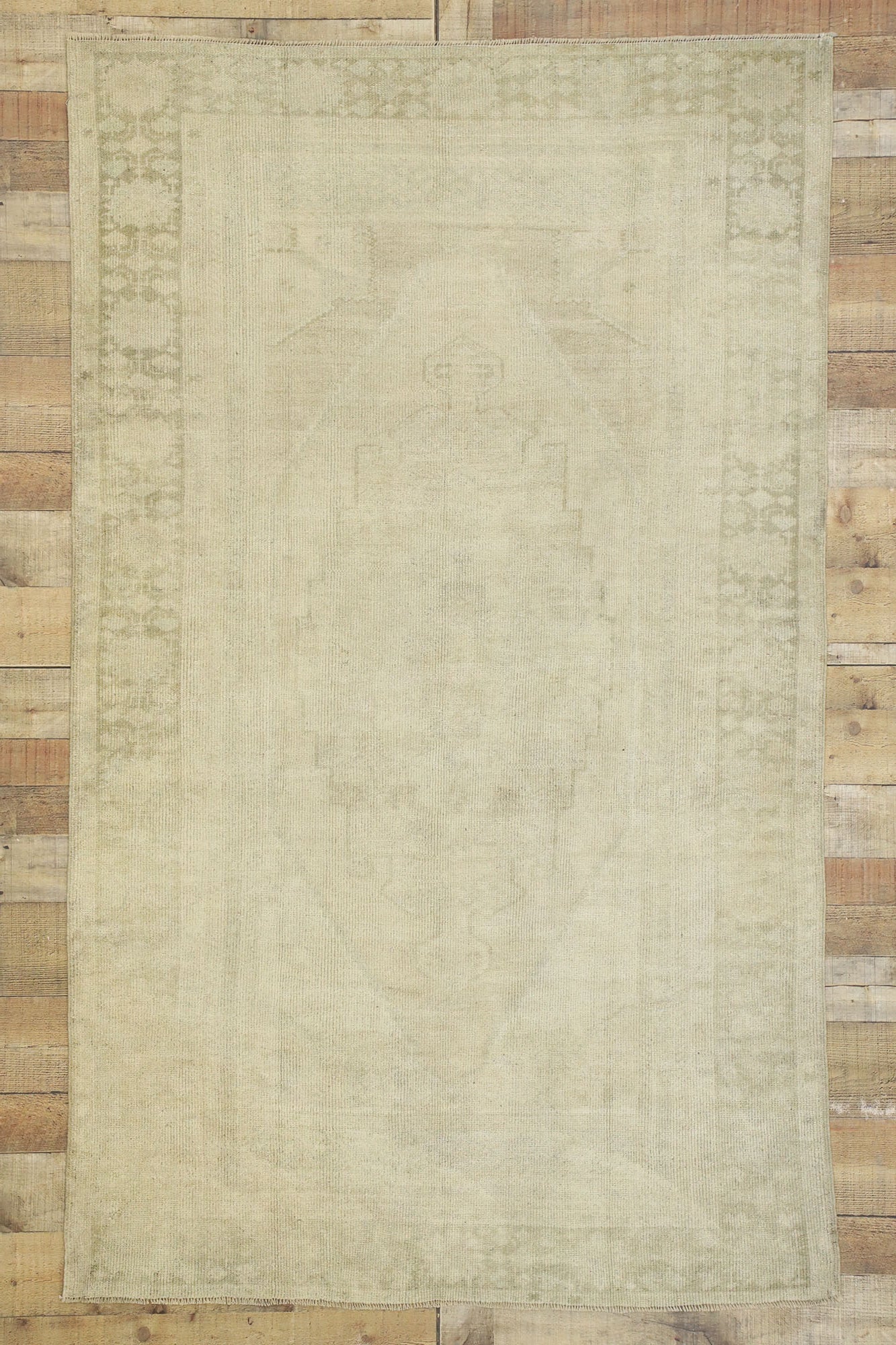 4 x 7 Vintage Turkish Oushak Rug 52675