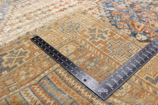 6 x 10 Antique Persian Shiraz Rug 52677