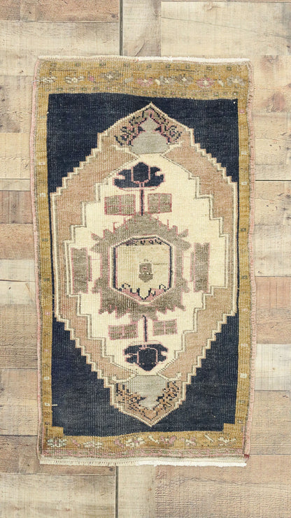 2 x 3 Vintage Oushak Rug 52686
