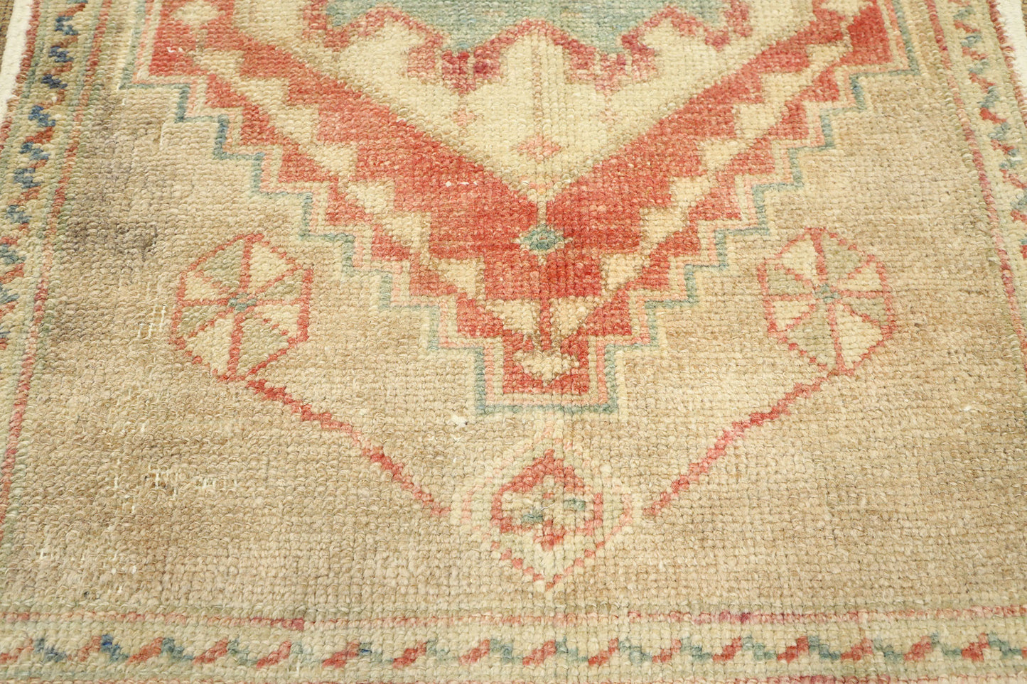 2 x 3 Vintage Oushak Rug 52690