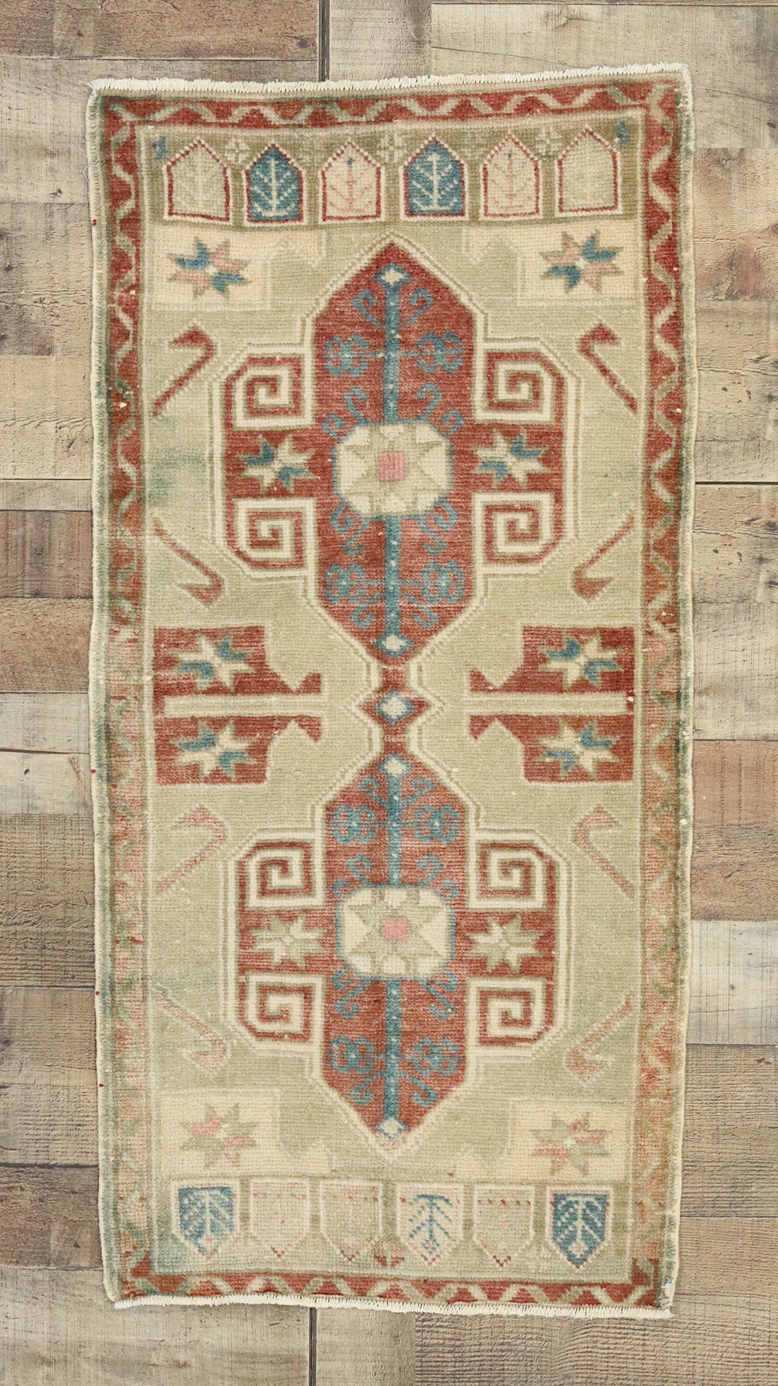 2 x 4 Vintage Oushak Rug 52696