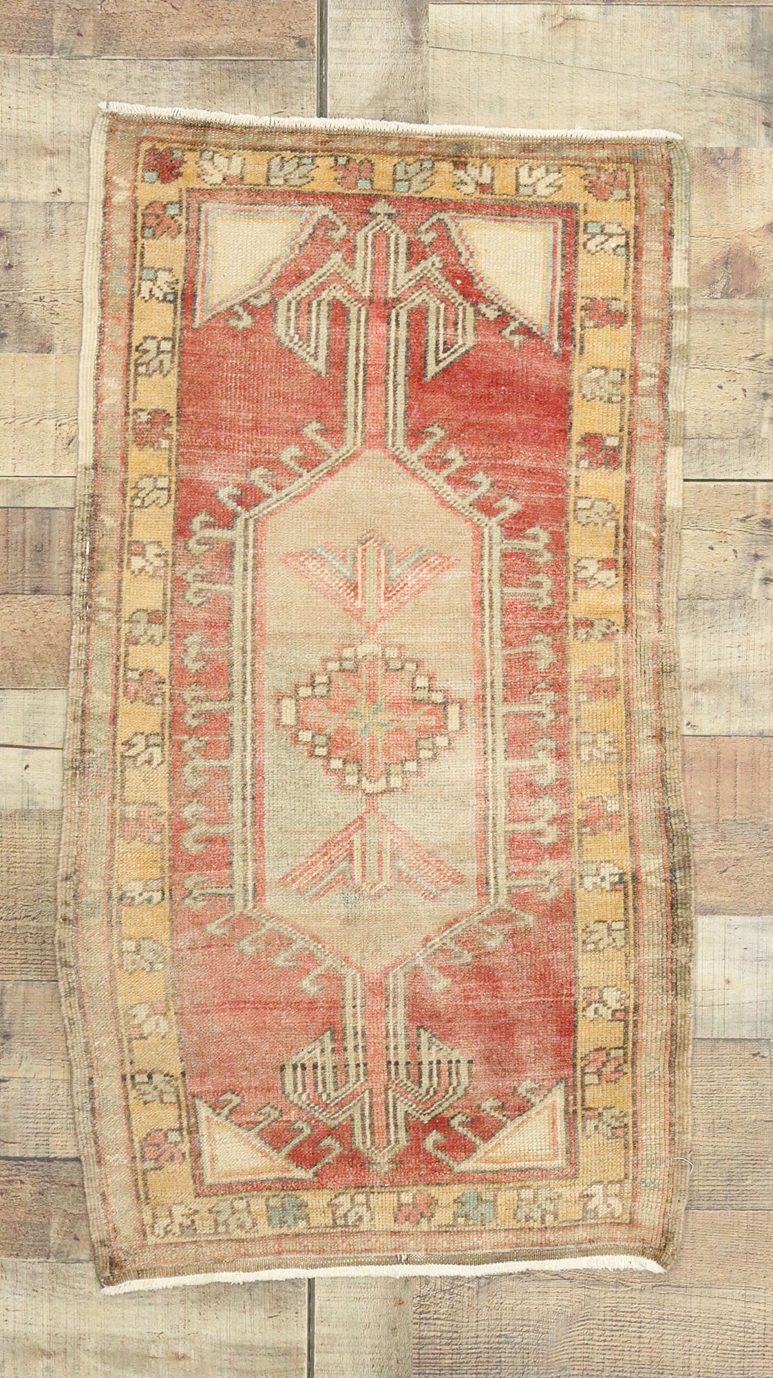 2 x 4 Vintage Oushak Rug 52698
