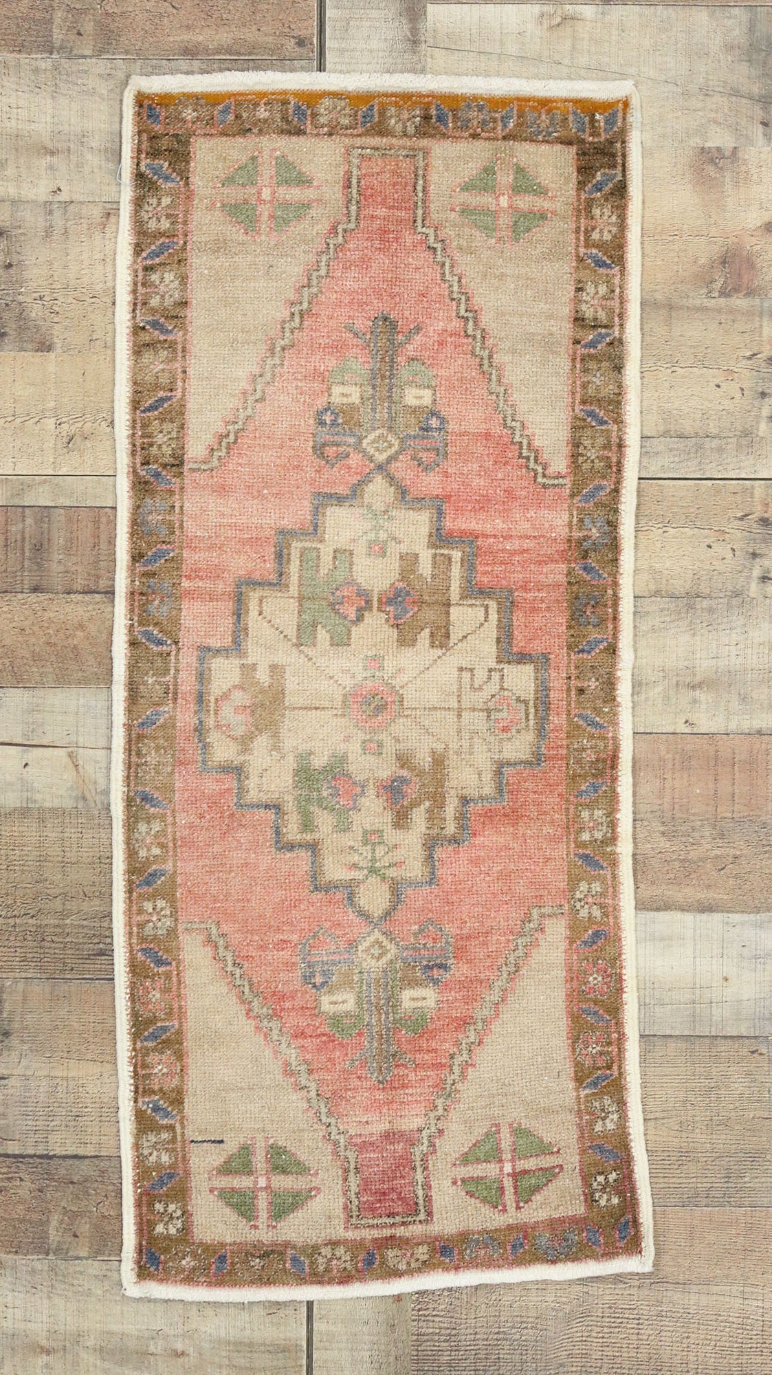 2 x 4 Vintage Oushak Rug 52699