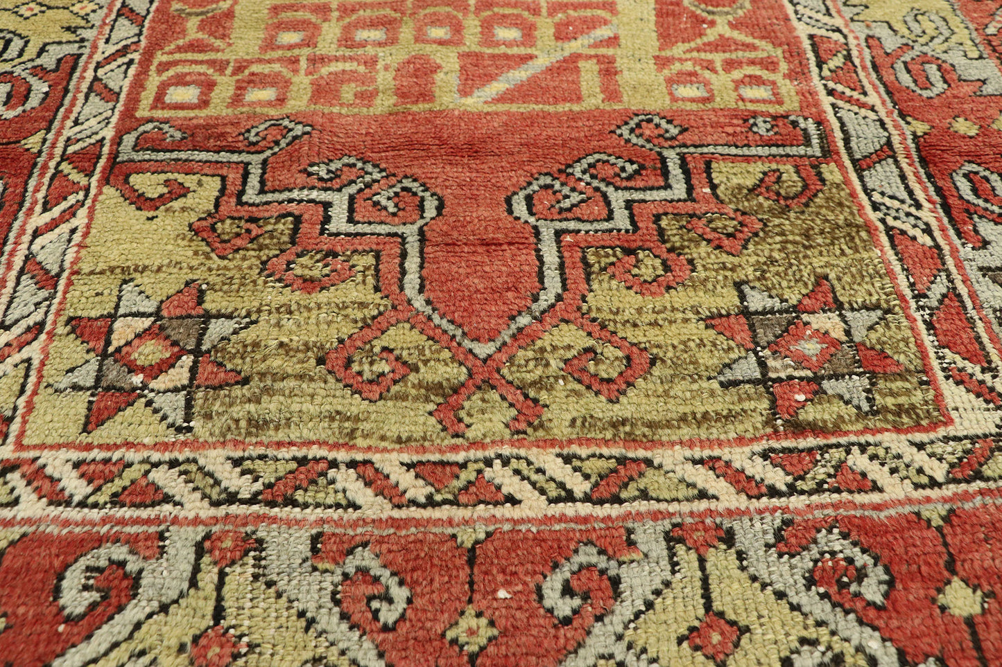 3 x 6 Vintage Turkish Oushak Prayer Rug 52700