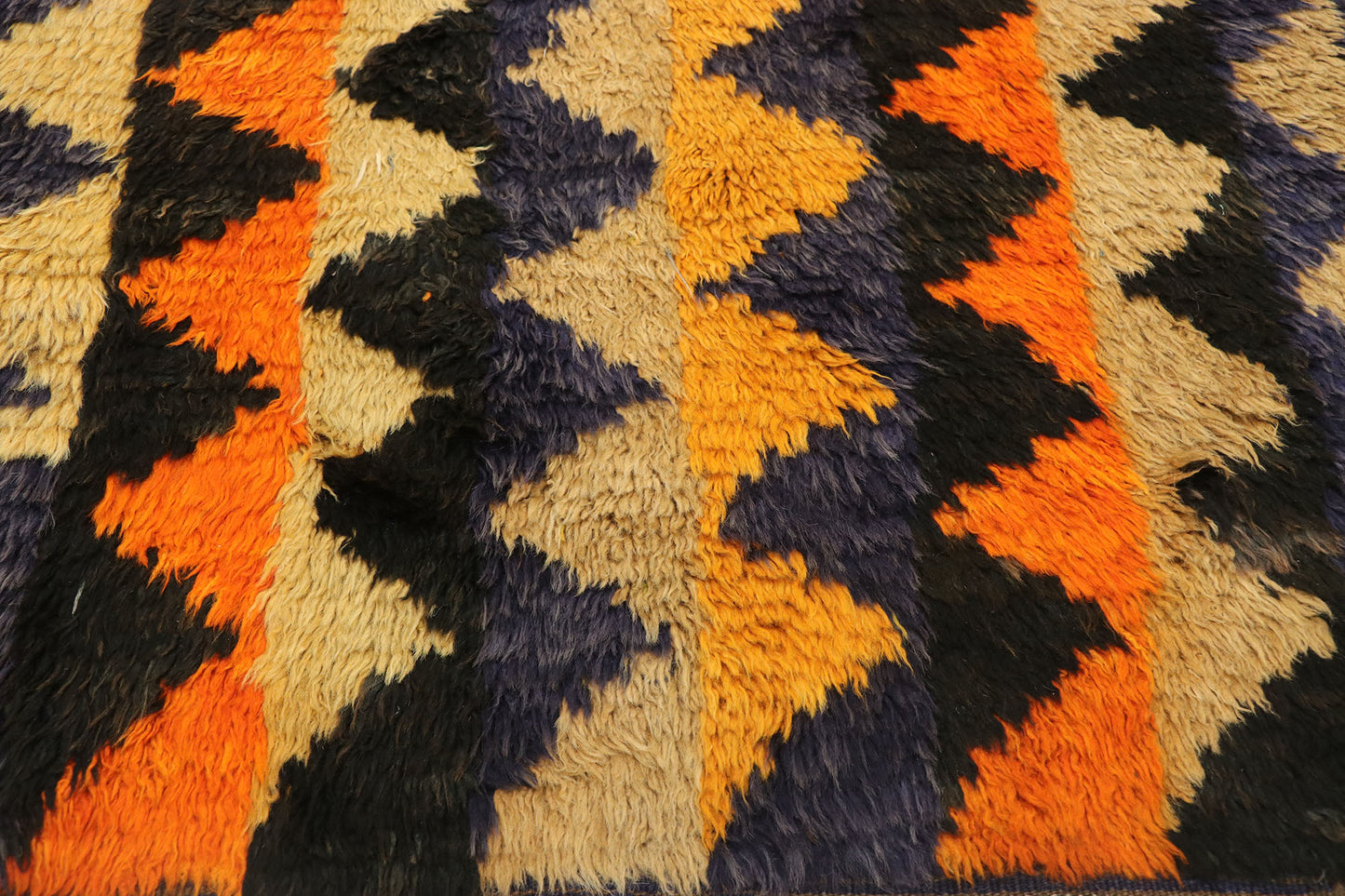 4 x 6 Vintage Turkish Tulu Rug 52712