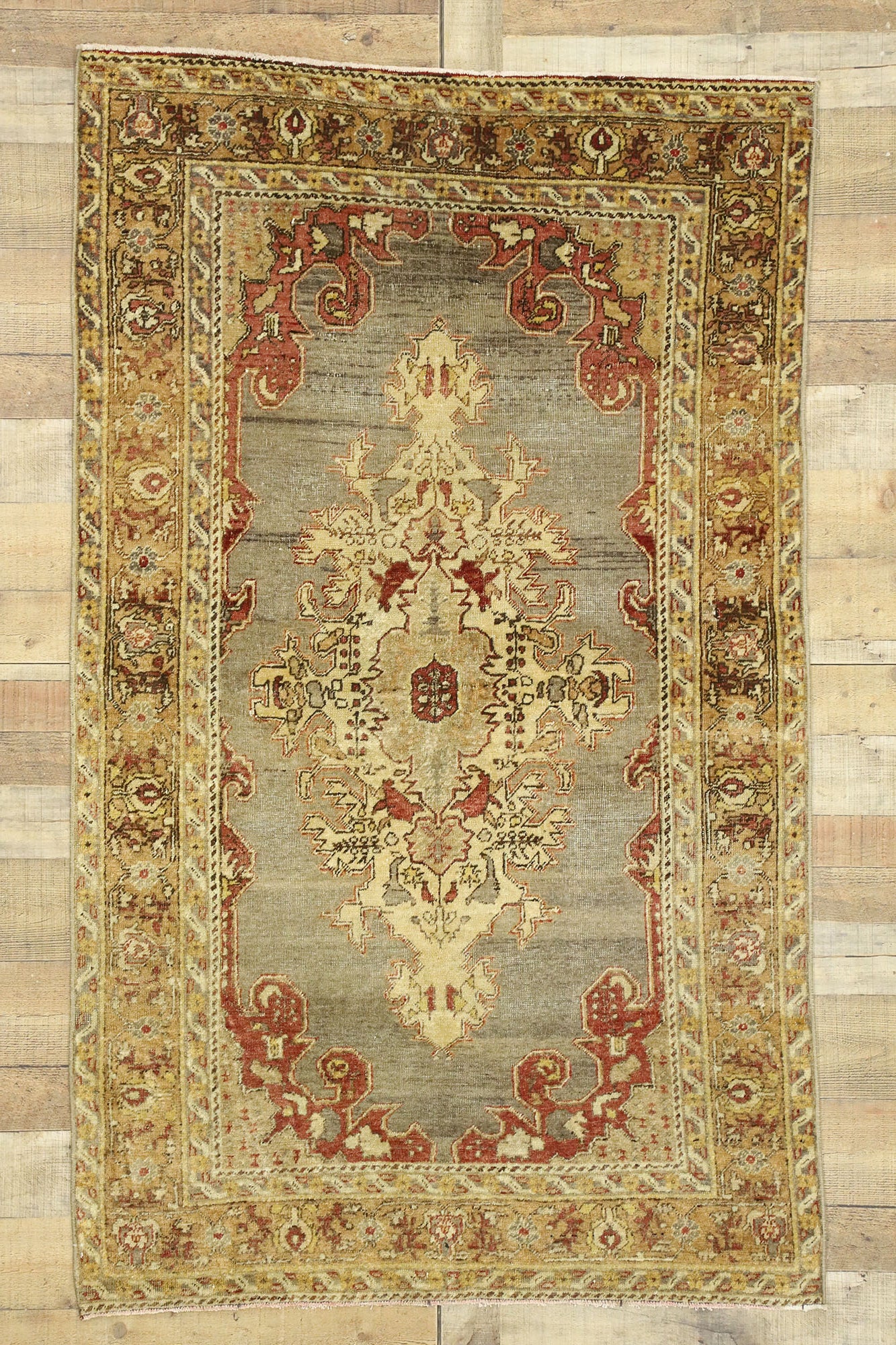 4 x 6 Vintage Oushak Rug 52771