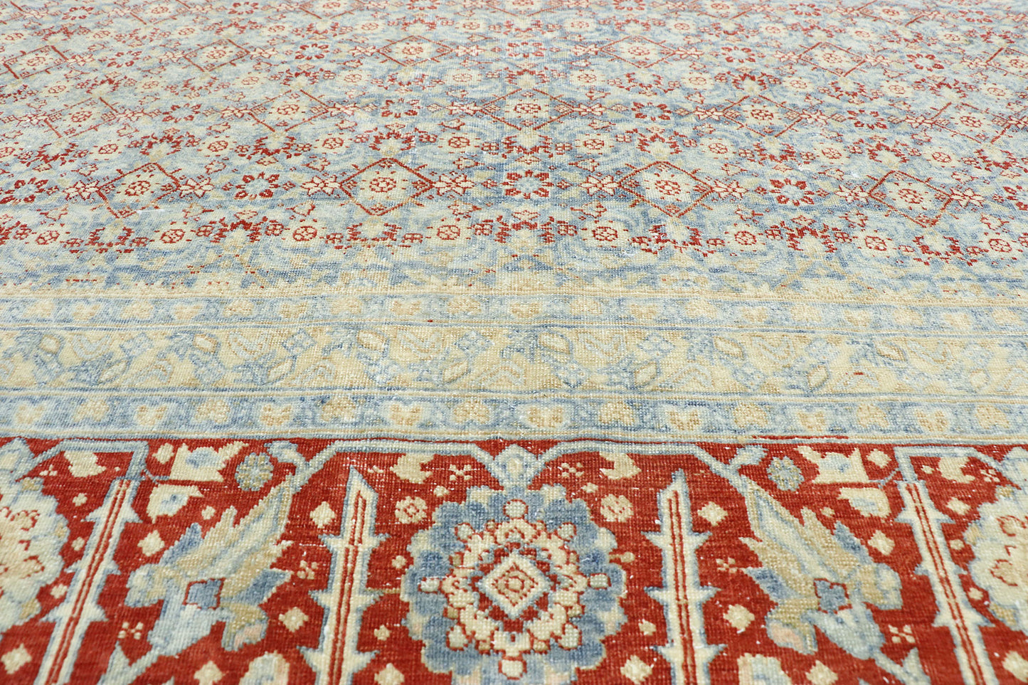 11 x 15 Vintage Persian Tabriz Rug 52781