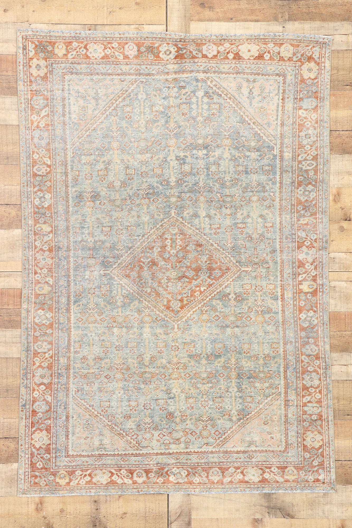 4 x 6 Antique Persian Mahal Rug 52845