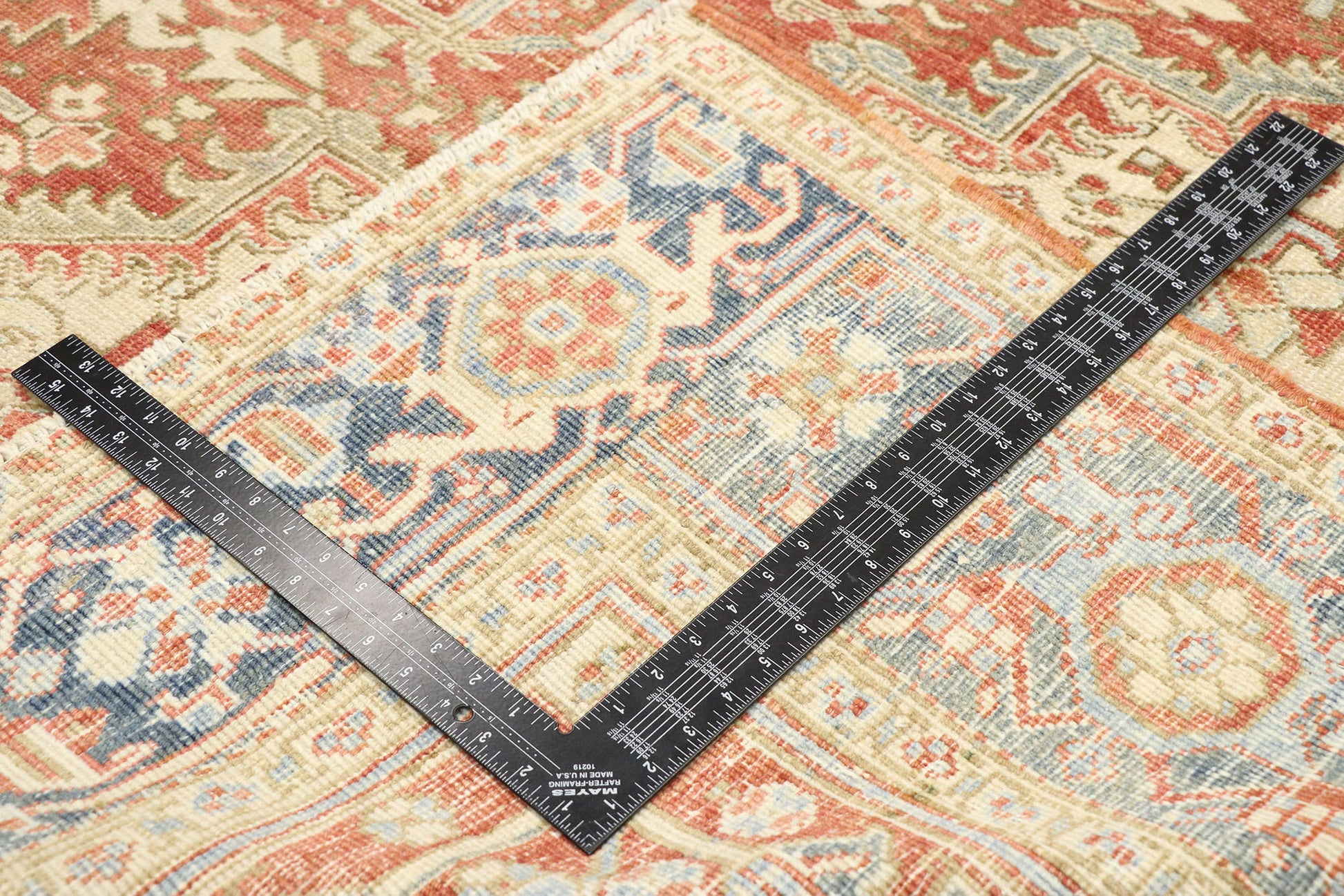 8 x 11 Antique Persian Heriz Rug 52854