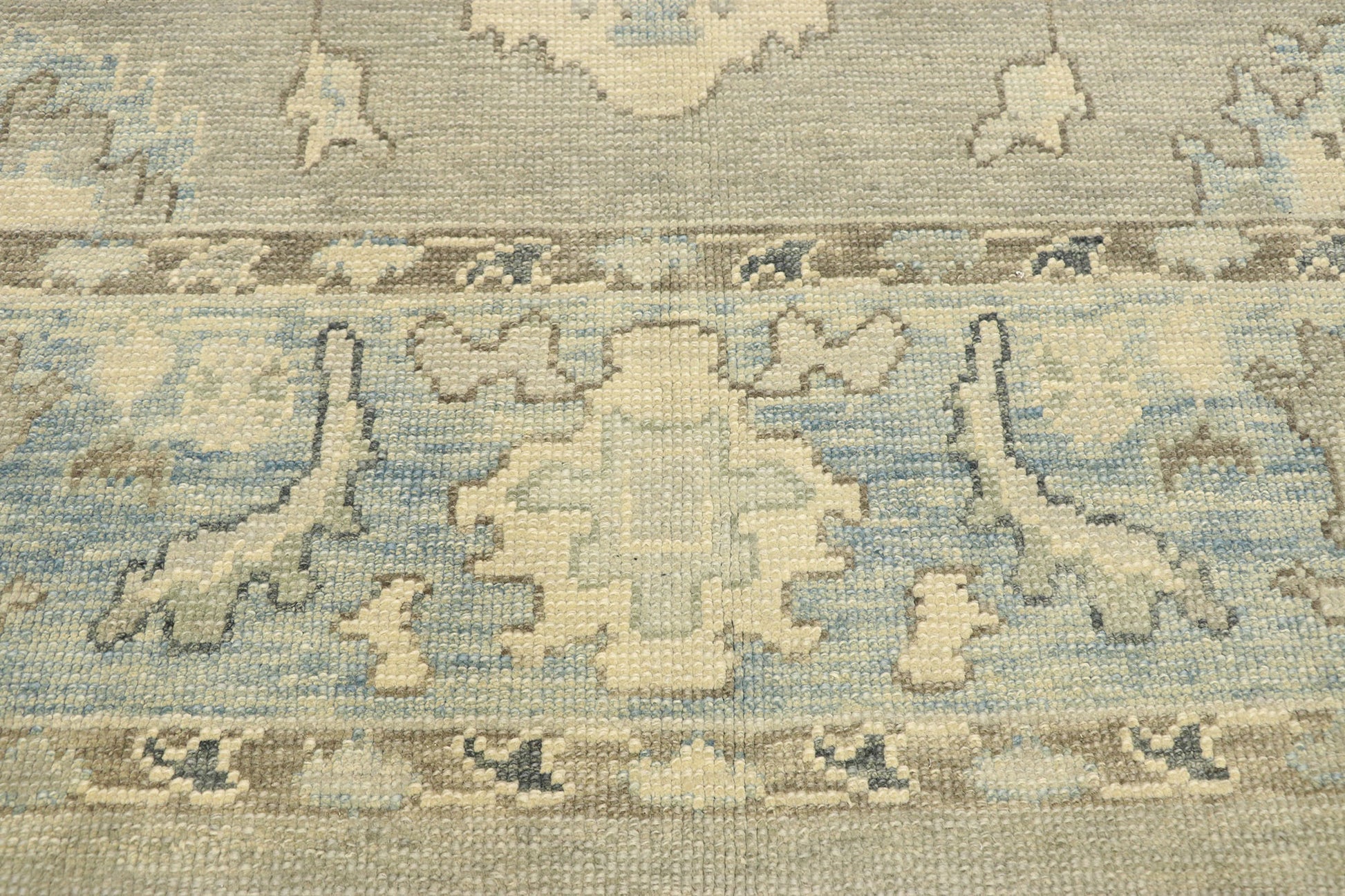 6 x 9 Modern Turkish Oushak Rug 52885